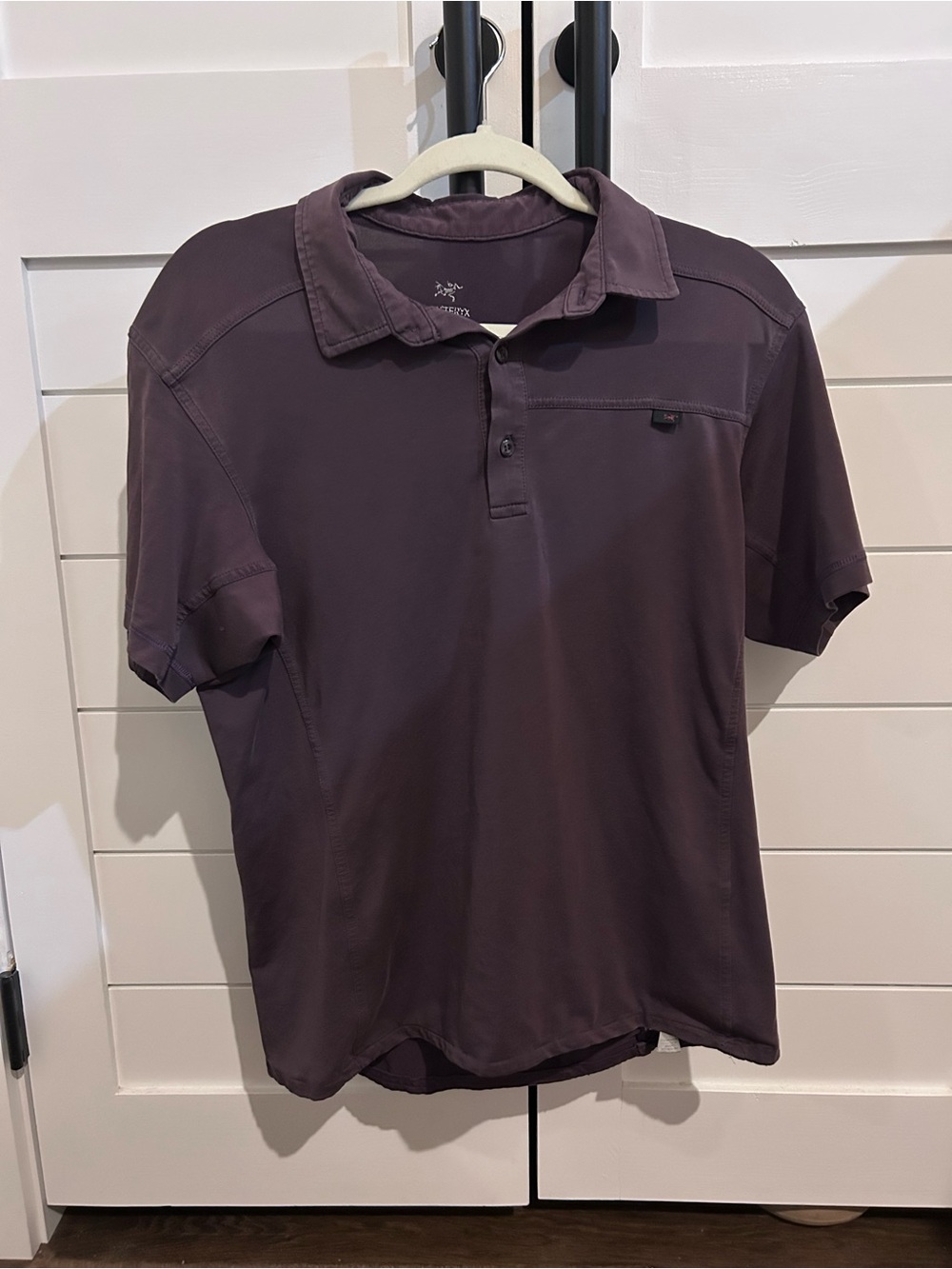 Arc'teryx Men's Short-Sleeve Polo in Burgundy